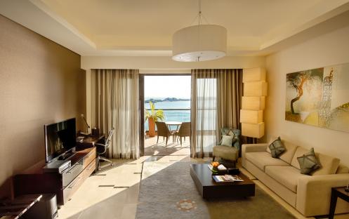 Fairmont The Palm-One Bedroom Apartment Seaview 2_18422